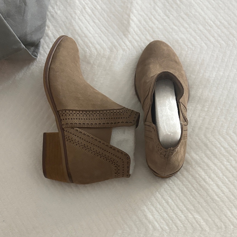 MIA Tan Ankle Booties